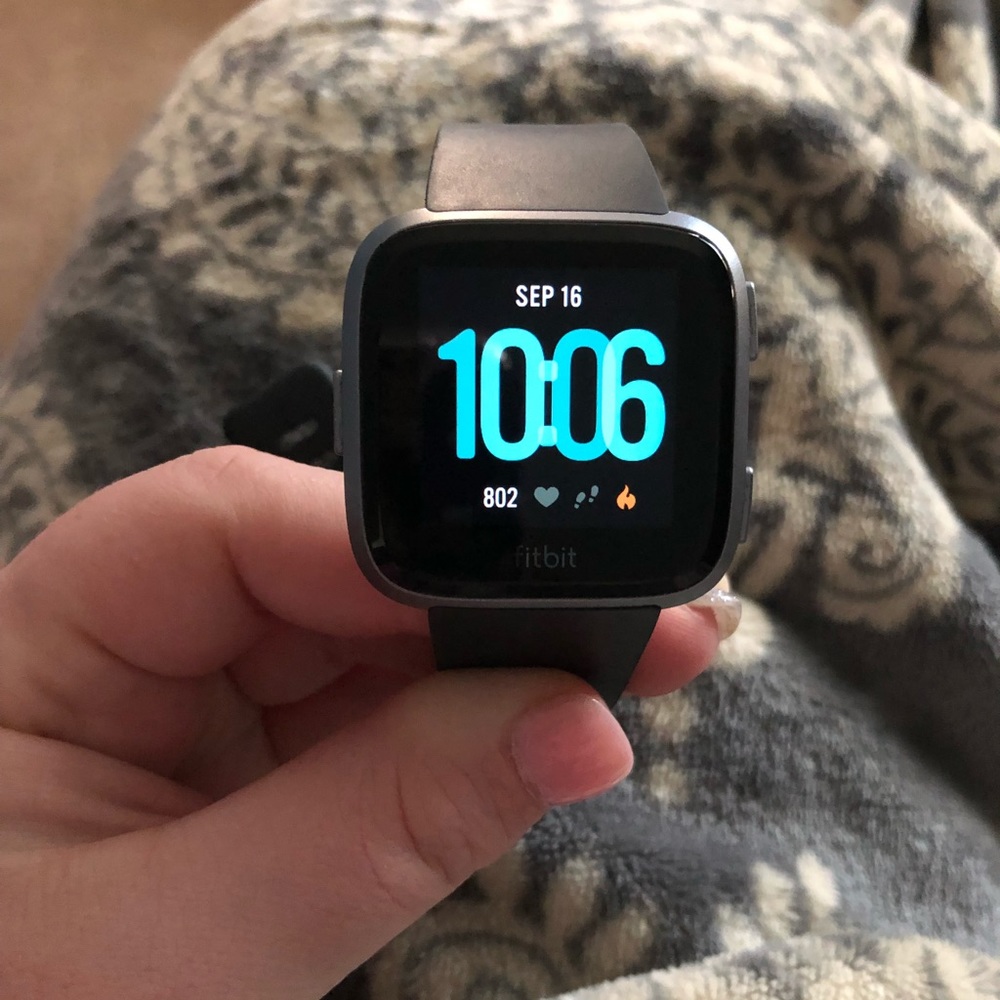 Fitbit Versa- Black 🏃🏼‍♀️